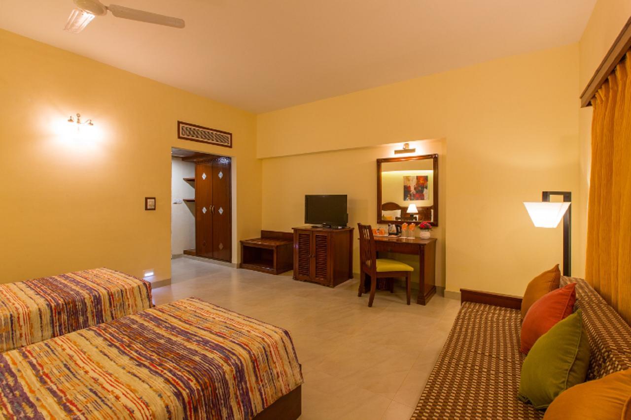 Viva Near Railway Station Hotel 4*